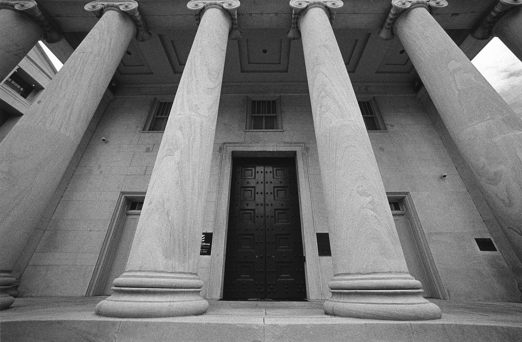 1st National Bank, Nikon F6, 14mm Nikkor, 1/125 at f5.6, HP5+ at EI 400, Rodinal 1:50